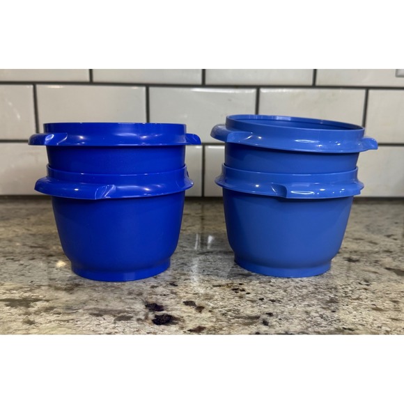 Tupperware Other - Tupperware 600ml  Bowls Set of 4 Blue 2.5 Cup Stackable Plastic NO LIDS Q2.a